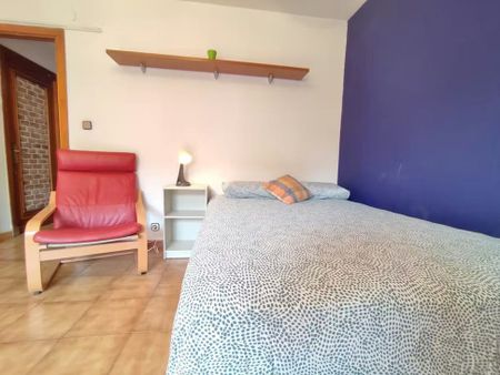 Calle del Puerto de Pajares, Madrid, Community of Madrid 28053 - Photo 5
