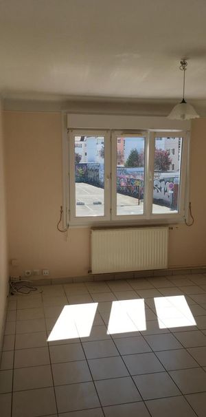 Appartement T2 Geneslay dans une petite copropriété - Photo 1