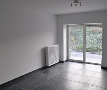 LANDELIJKE EN GEZELLIGE WONING MET 3 SLPK EN LEUKE ONDERHOUDSVRIEND... - Foto 1