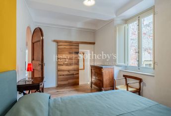 Elegant apartment in the historic centre of Lucca