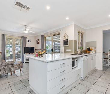 113 Dalman Parkway Glenfield Park NSW - Photo 1