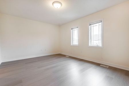 For Lease - 619 Wild Ginger Avenue Unit# C15, Waterloo, Ontario - Photo 3