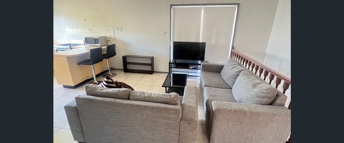 Fully Furnished 4 Bedroom Home in Heart of Rosehill - Photo 1