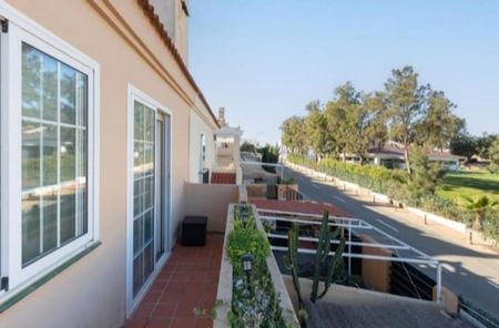 3 bedroom luxury House for rent in Benalmádena, Spain - Photo 2