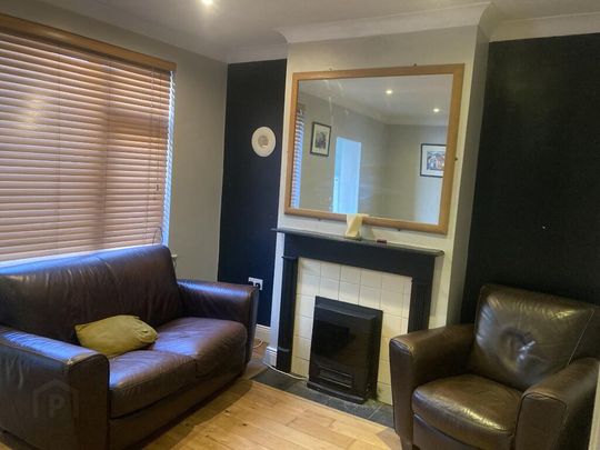 108 Ashley Avenue, Lisburn Road, Belfast, BT9 7BU - Photo 1