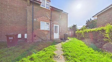 1 bedroom apartment to rent - Photo 2