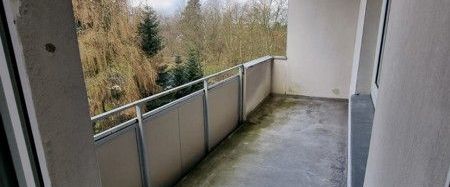 Tolle 3-Zimmer-Wohnung in Lichtenbroich mit Balkon - Photo 1