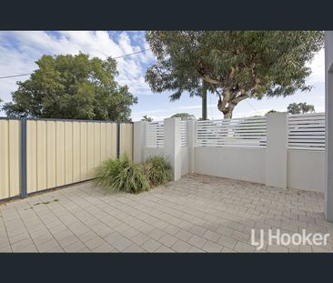 1/11 Eacott Street, Mandurah, WA 6210 - Photo 6