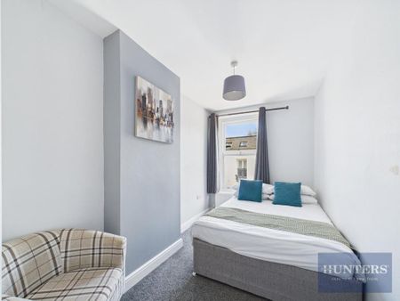 2 bedroom flat to rent - Photo 5