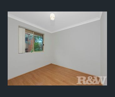 TWO BEDROOM 2 BATHROOM UNIT IN PRIME LOCATION - Photo 5