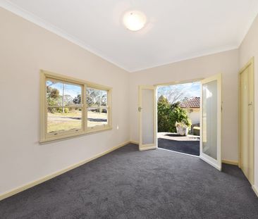 Family Home in a Convenient Location - Photo 3