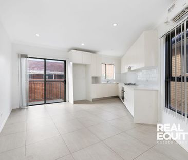 Freestanding Two Bedroom Granny Flat - Photo 2