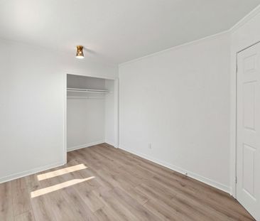 For Lease - 86 Queen Street, Kawartha Lakes, Ontario - Photo 4