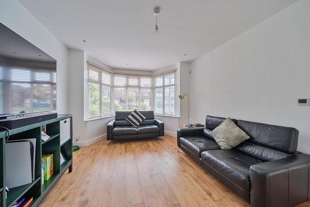 3 bedroom detached house to rent - Photo 1