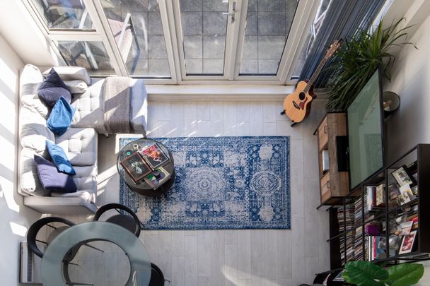 1 Bed Flat, Lexington Building, E3 - Photo 1