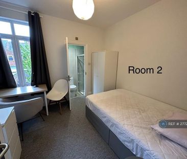 1 bedroom in a house share to rent - Photo 3