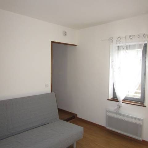 Location Appartement 1 pièce 25m² NARBONNE 11100 - Photo 1