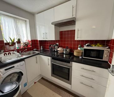 1 bedroom ground floor maisonette to rent - Photo 3