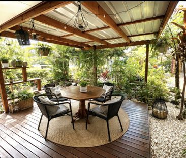 Spacious, Fully Furnished Home - Photo 3