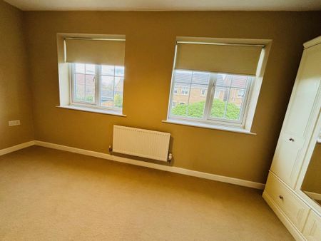 2 bedroom terraced house to rent - Photo 2