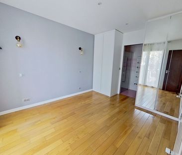 Location Maison 5 pièces 139m² - Photo 4