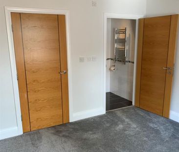 2 Bedroom Apartment To Let - Photo 6