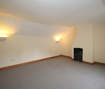 2 bedroom semi-detached house to rent - Photo 6