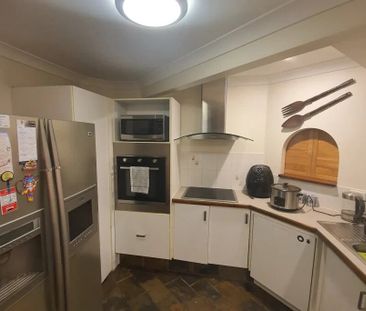 Tanah Merah - Photo 3