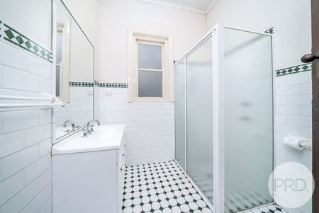 5 Docker St, Wagga Wagga NSW 2650 - Photo 3