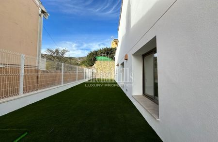 Totally refurbished rustic villa with pool in the natural enclave of Orcheta, Alicante, Costa Blanca - Photo 3