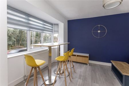 Recently refurbished 1 bedroom furnished apartment is set in the ever popular residential area of Holgate Road, with allocated off-street parking - Photo 5