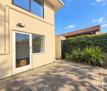 3/9 Gourlay Street, St Kilda East - Photo 4