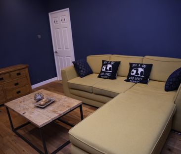 2 Bed Semi-Detached House, Trent Road, LU3 - Photo 4