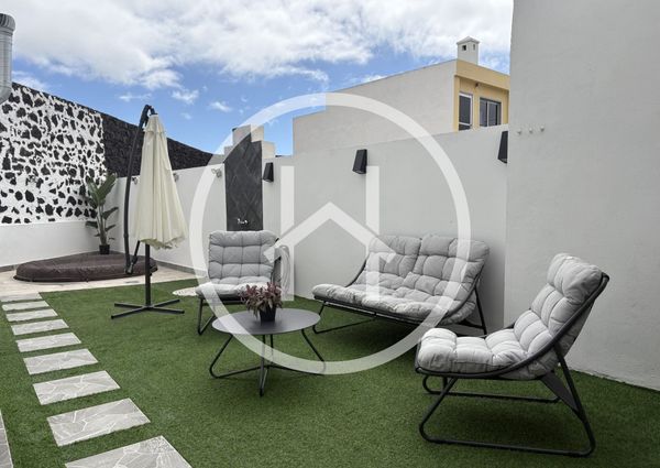 Moderna casita de una planta en Güimar