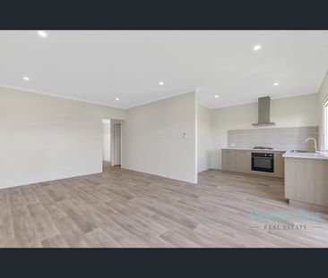 12 Blancoa Approach, Byford, WA 6122 - Photo 4