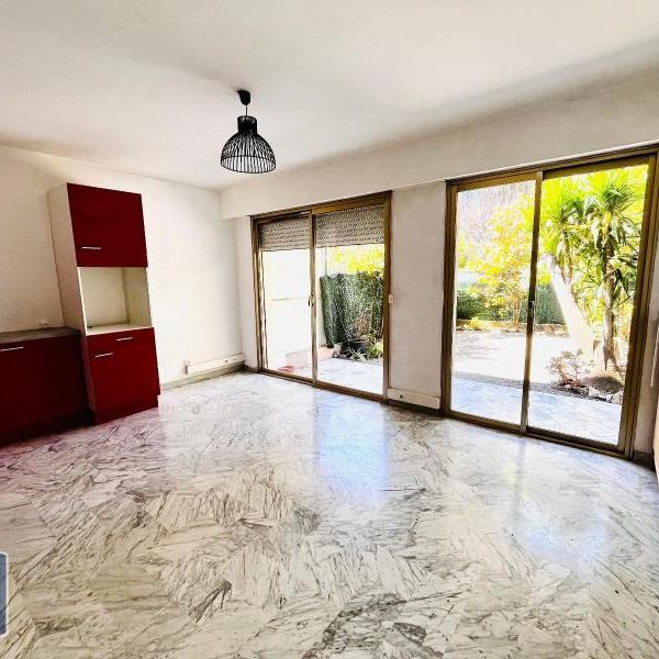 Location Appartement 1 pièce 25m² LE CANNET 06110 - Photo 1