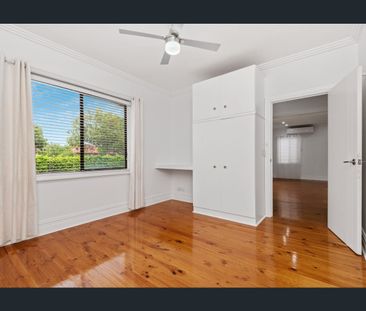 Refreshed & Renovated Super Neat Home - Photo 3