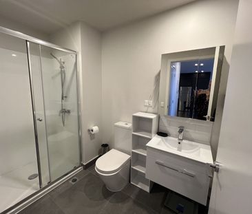 One Bedroom Comfort in the Heart of Hobsonville Point - Photo 3