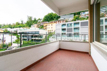 SPACIOUS 3.5-ROOM APARTMENT IN CANOBBIO - Photo 4