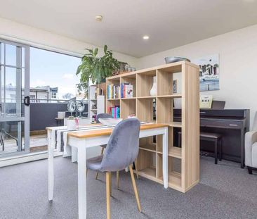 One Bedroom Mount Roskill - Photo 3