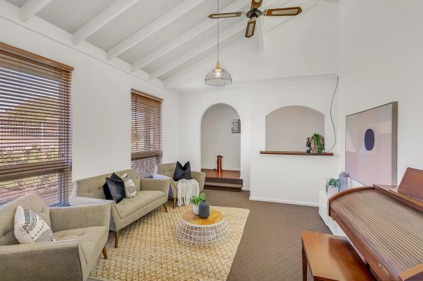 Spacious, Stylish & Ready for Family Living! - Photo 1