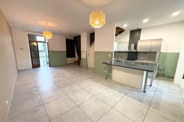 Roquevaire EXT D* - Photo 1