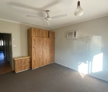 Ready to Rent! - Photo 4