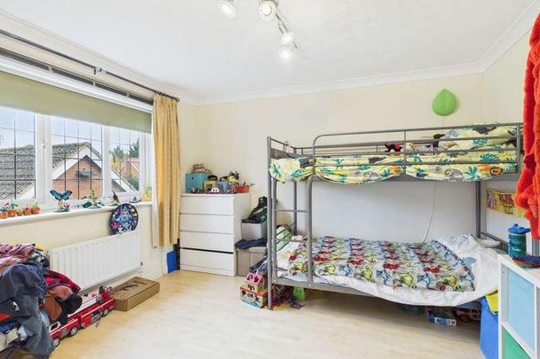 Arlington Way, Thetford, IP24 - Photo 1