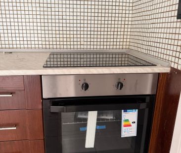 Ενοικίαση κατοικίας, 63 τ.μ., Αθήνα, 700 € - Photo 2