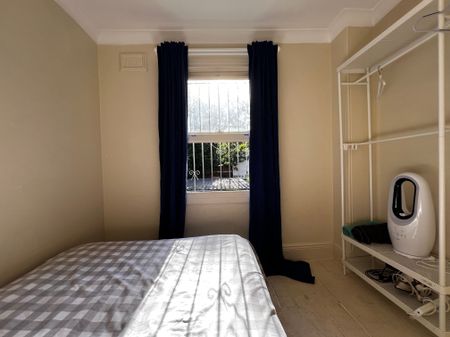 Redfern - Photo 5