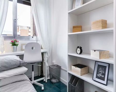 Via Giuseppe Frua, Milan, Lombardy 20146 - Photo 4