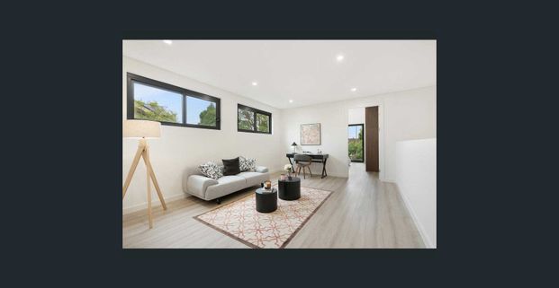 Luxury Family Home - Photo 1