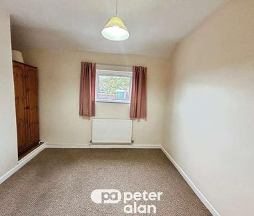 Merthyr Tydfil, CF47 - Photo 1