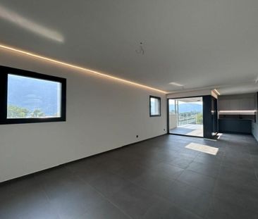NUOVO ATTICO 3.5 LOCALI CON ROOFTOP DI 38MQ VISTA LAGO - Photo 2